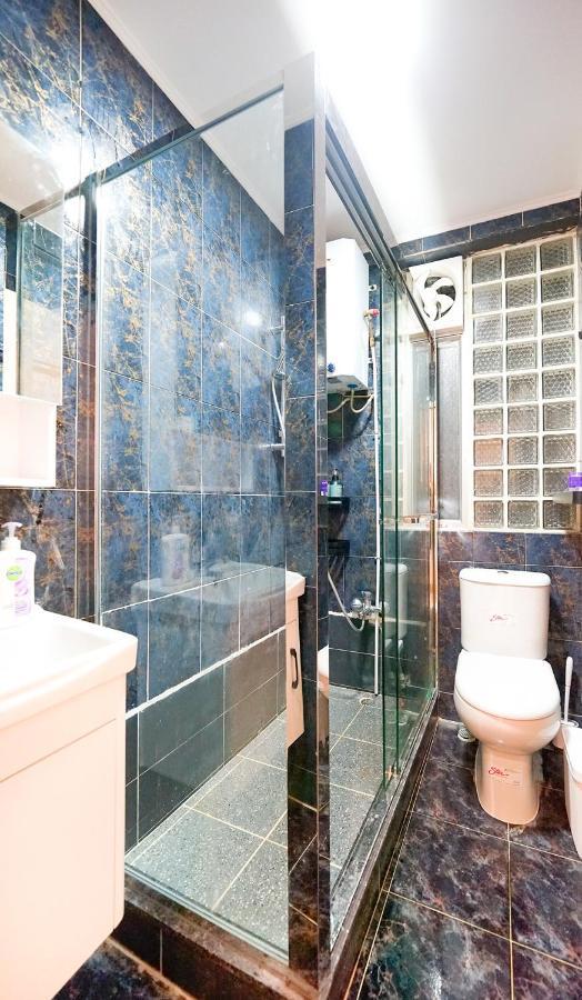 Shared Room At Lockhart Road 414 香港 外观 照片